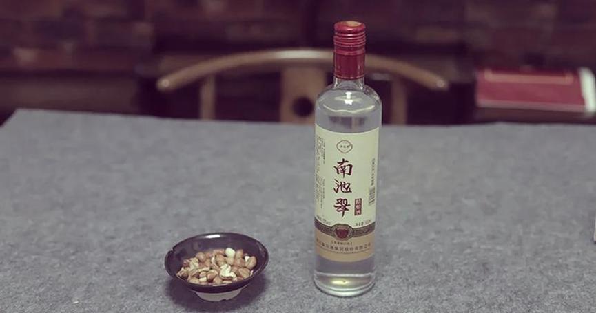 作为广州人，我认为这3种烟和3款酒是本地人的最爱，你们觉得呢