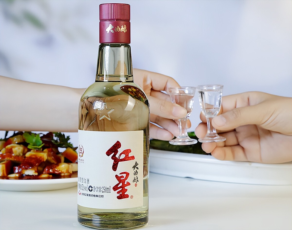 在北京待了5年，发现北京人喜欢喝的酒和爱抽的烟，品味很低调