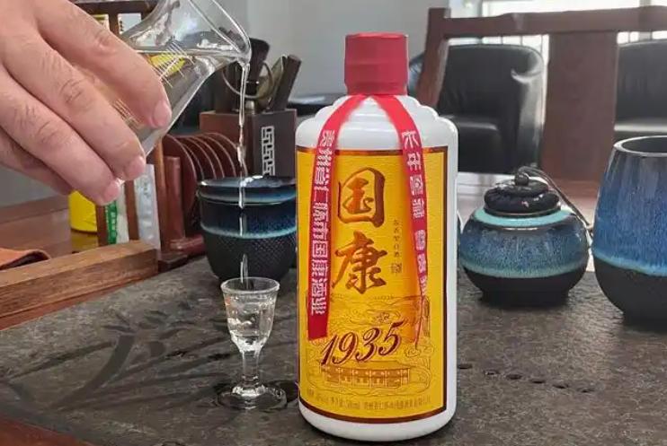 在北京待了5年，发现北京人喜欢喝的酒和爱抽的烟，品味很低调