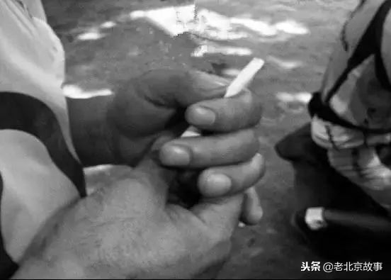 老板，来盒“点儿八”